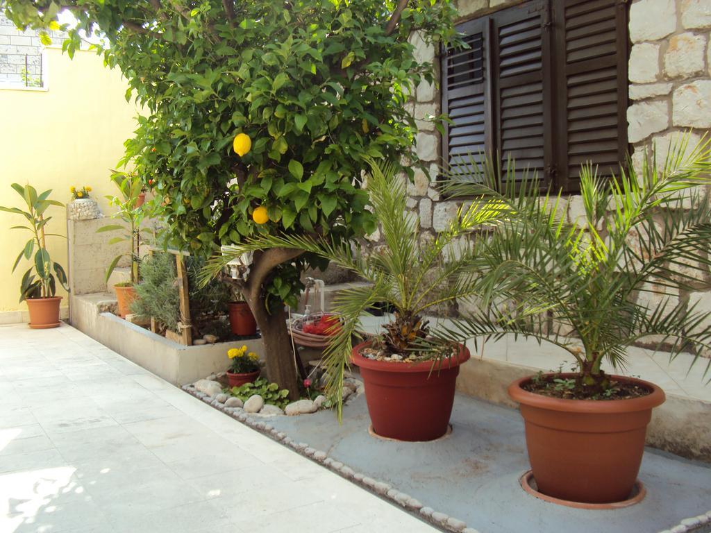 Apartment Lemon Дубровник Екстериор снимка